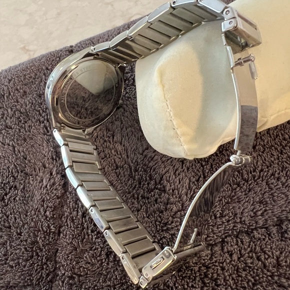 Michael Kors Silver and Crystal Embellished Watch - Picture 7 of 8